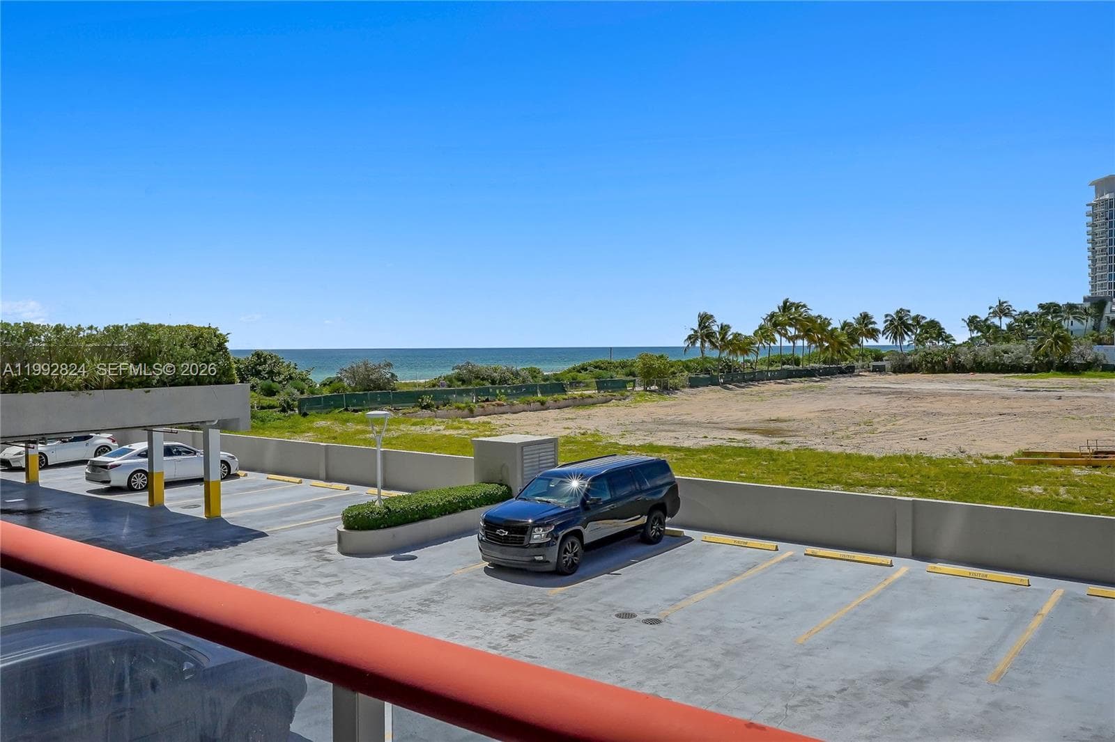 A11992824 — Miami Beach — 15