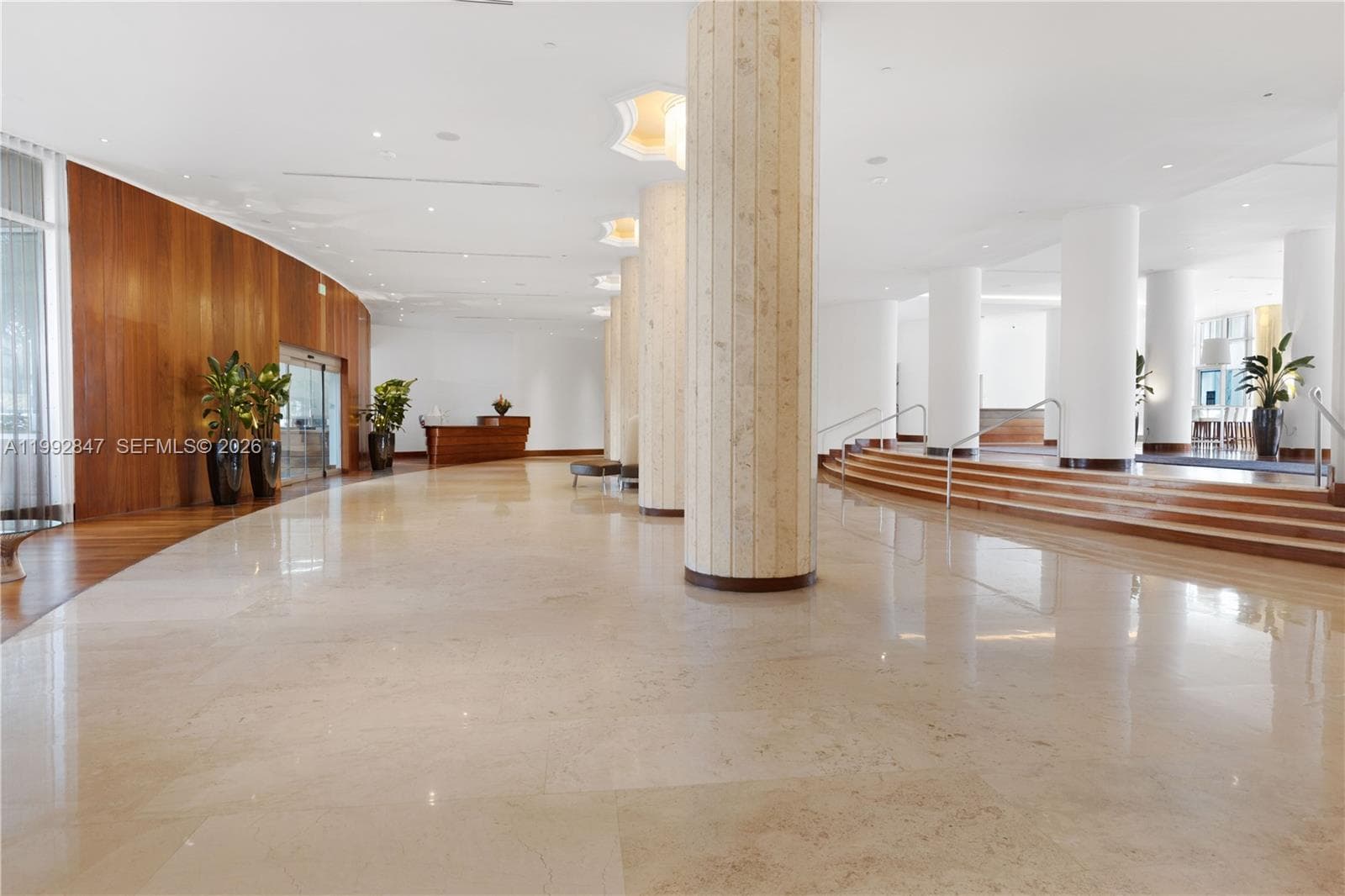 A11992847 — Miami Beach — 28