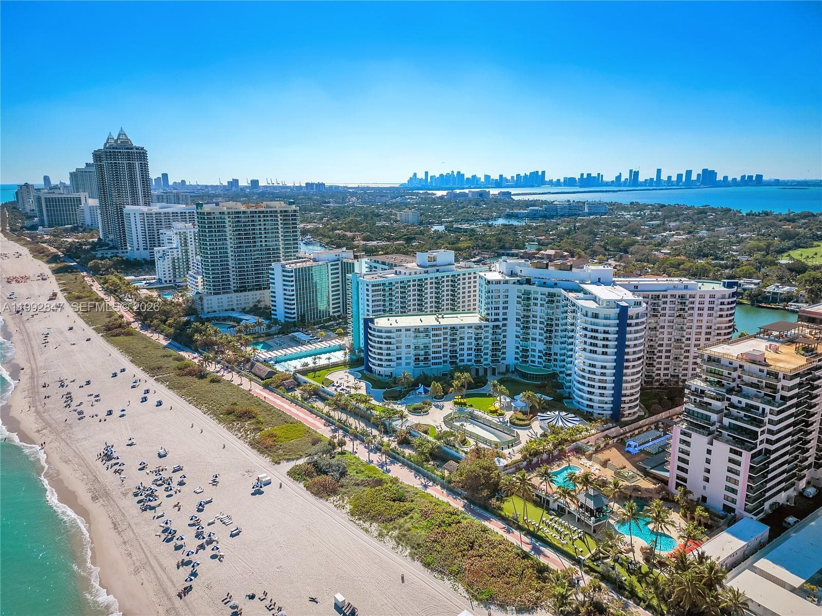 A11992847 — Miami Beach — 44