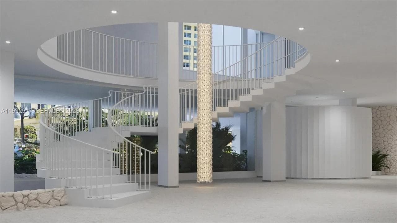 A11992917 — Miami Beach — 43