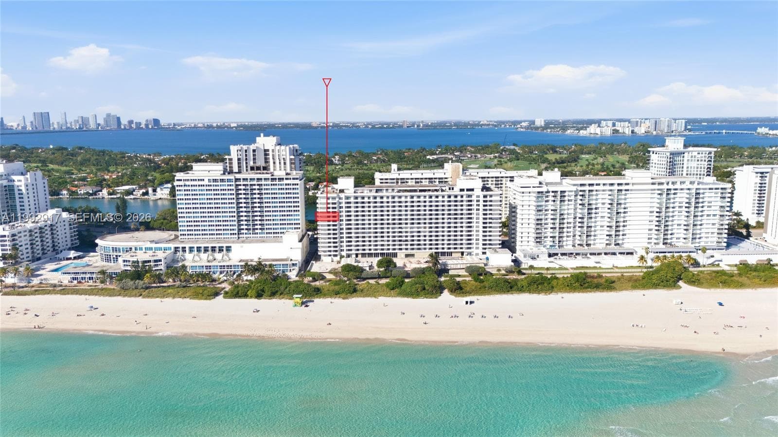 A11992917 — Miami Beach