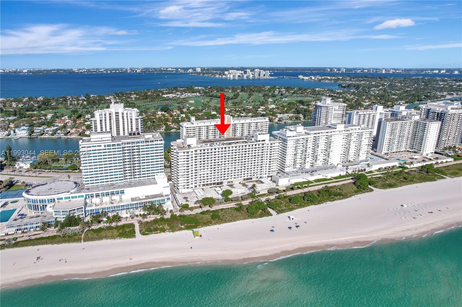 A11993044 — Miami Beach — 31