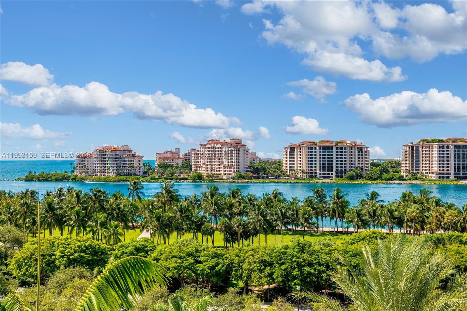 A11993159 — Miami Beach — 6