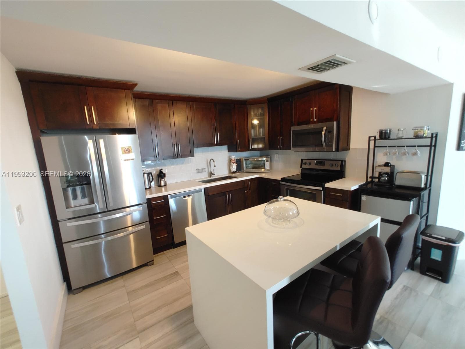 A11993206 — Miami Beach — 2