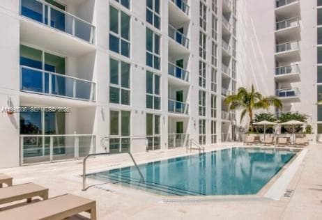 A11993206 — Miami Beach — 45