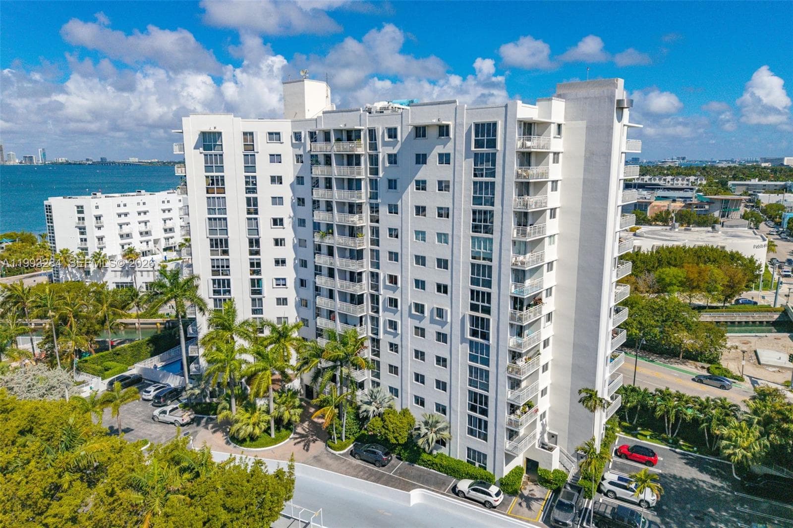 A11993284 — Miami Beach — 27