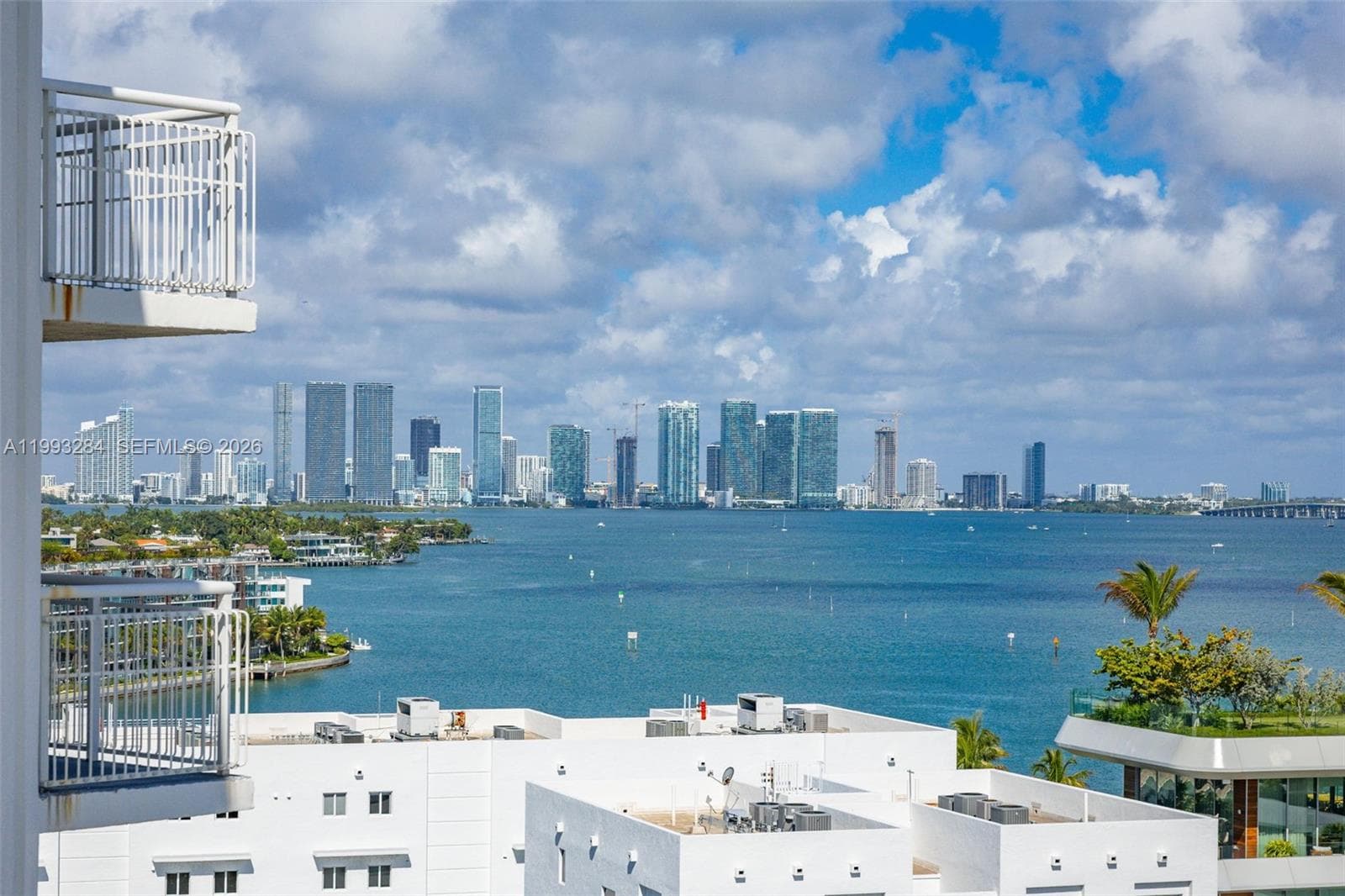 A11993284 — Miami Beach — 20