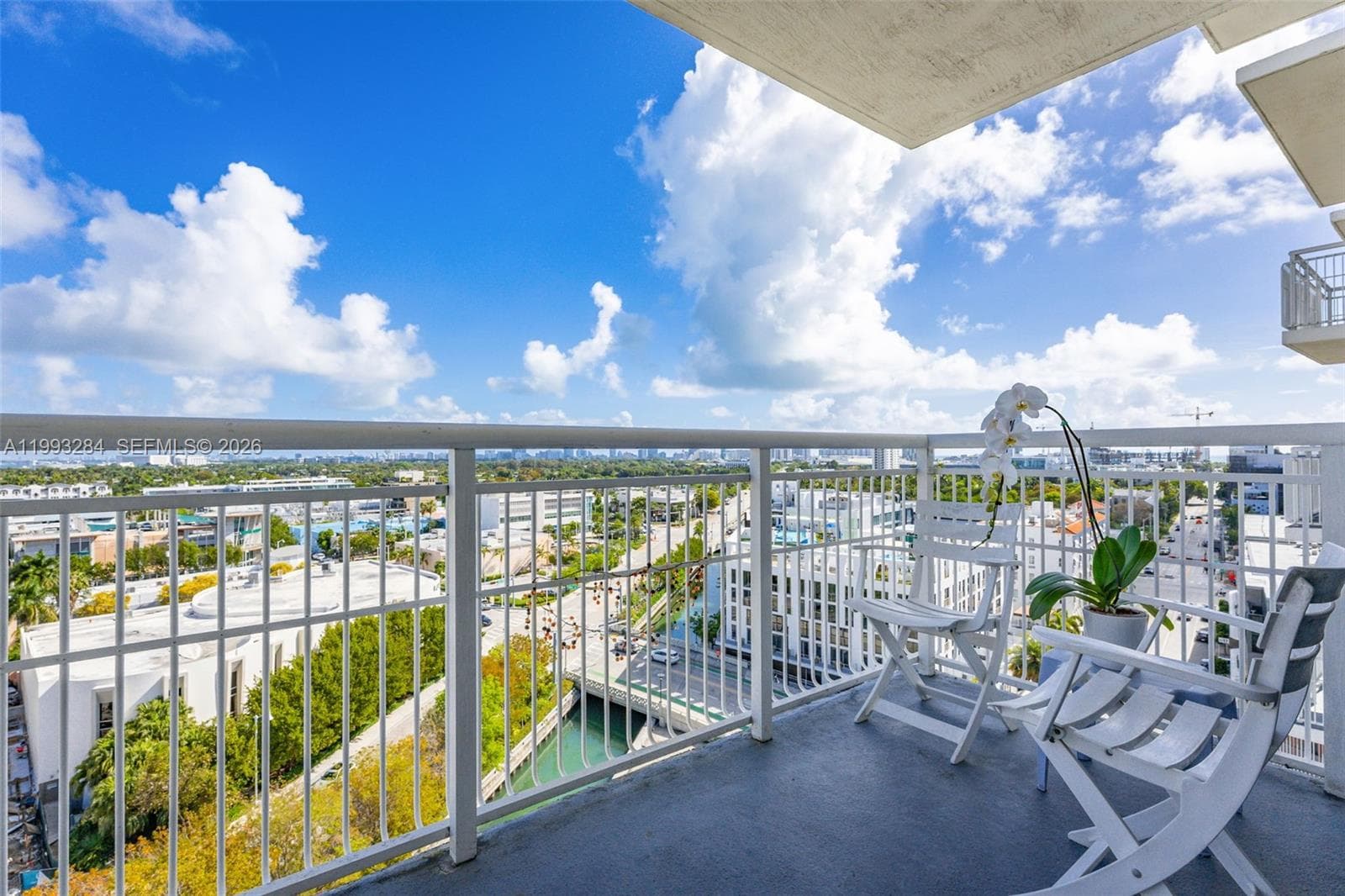 A11993284 — Miami Beach — 4