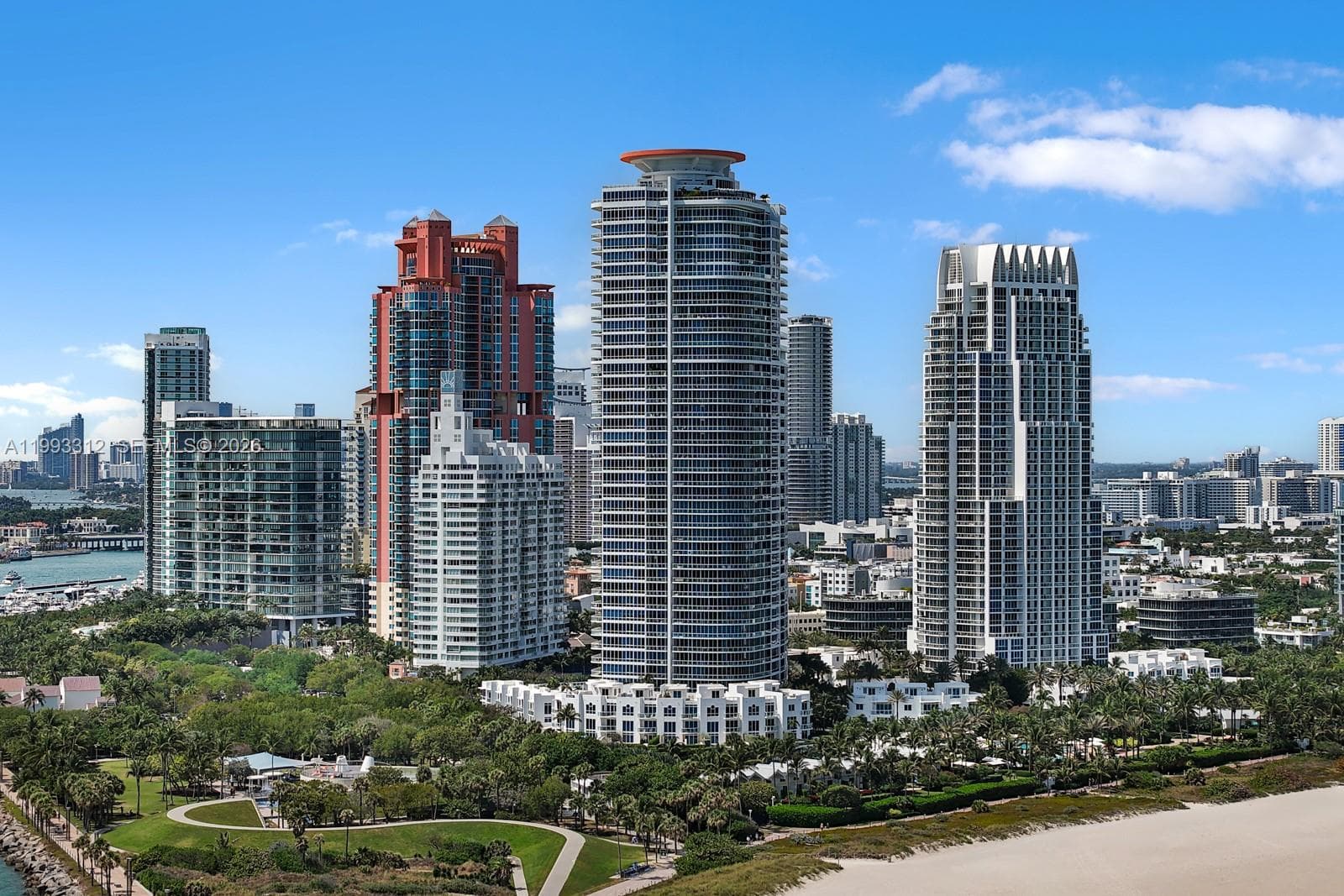A11993312 — Miami Beach — 34