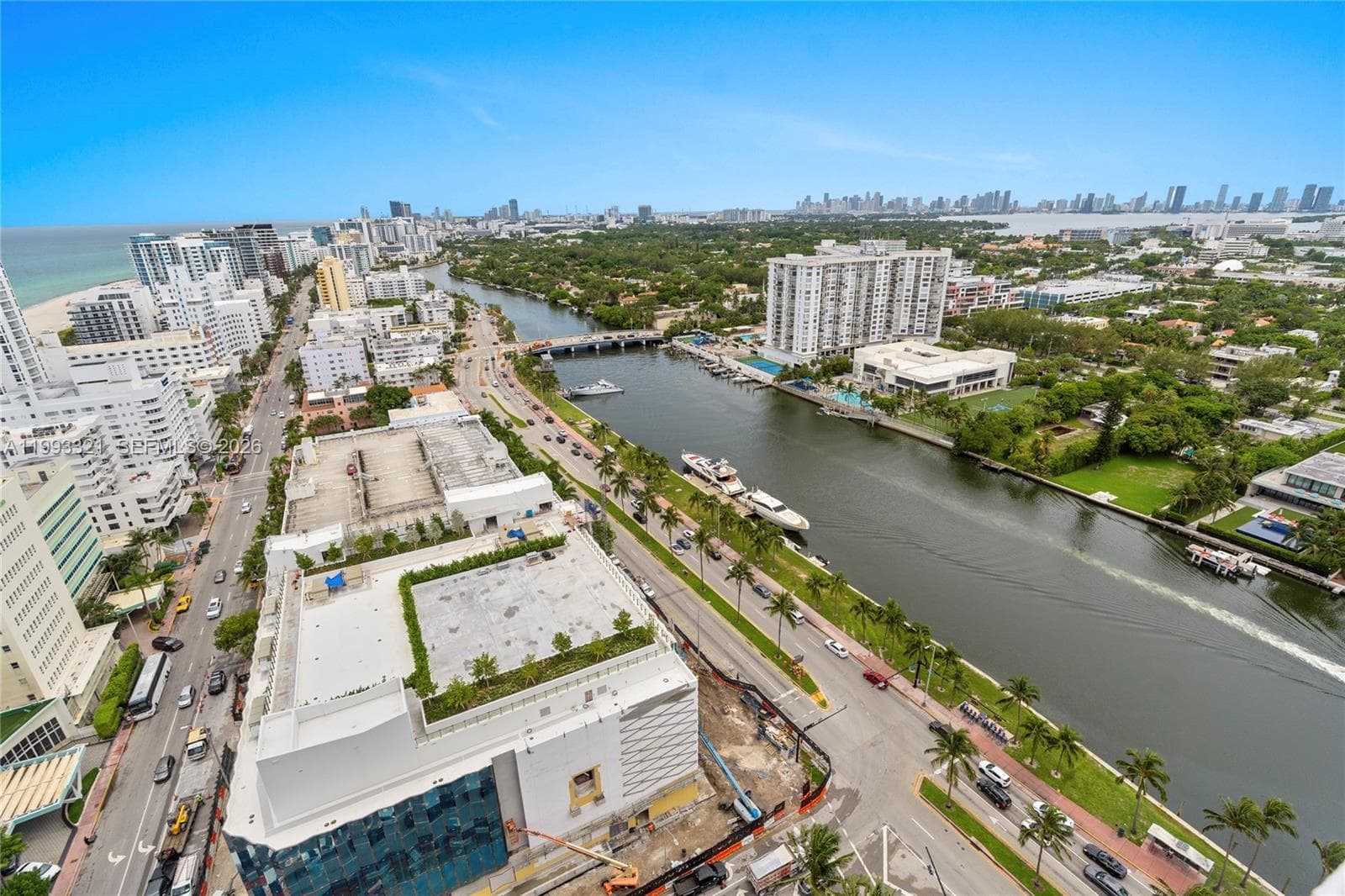 A11993321 — Miami Beach — 41