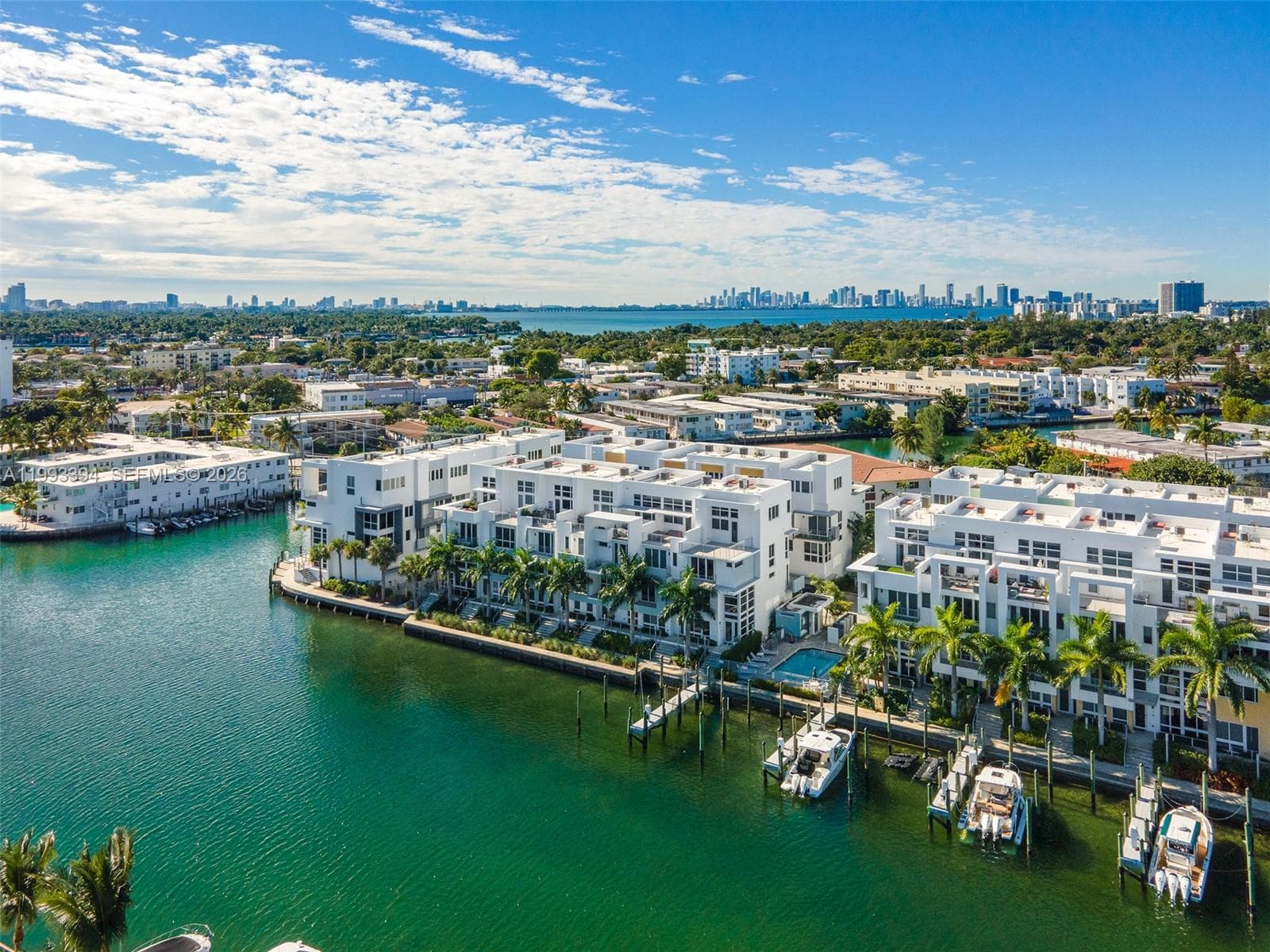 A11993394 — Miami Beach — 41