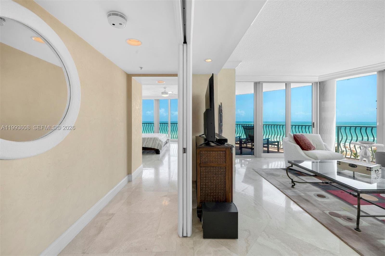 A11993608 — Miami Beach — 8