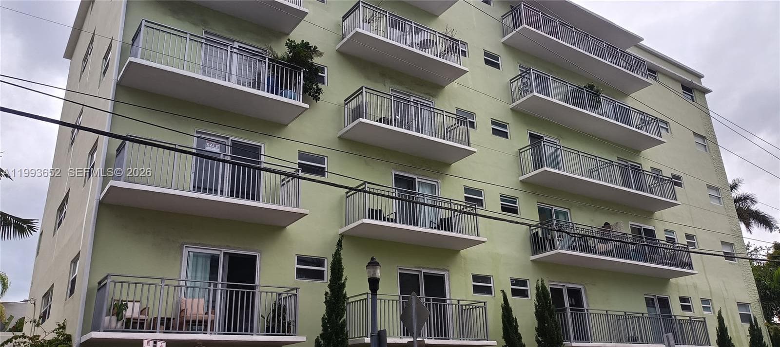 A11993652 — Miami Beach