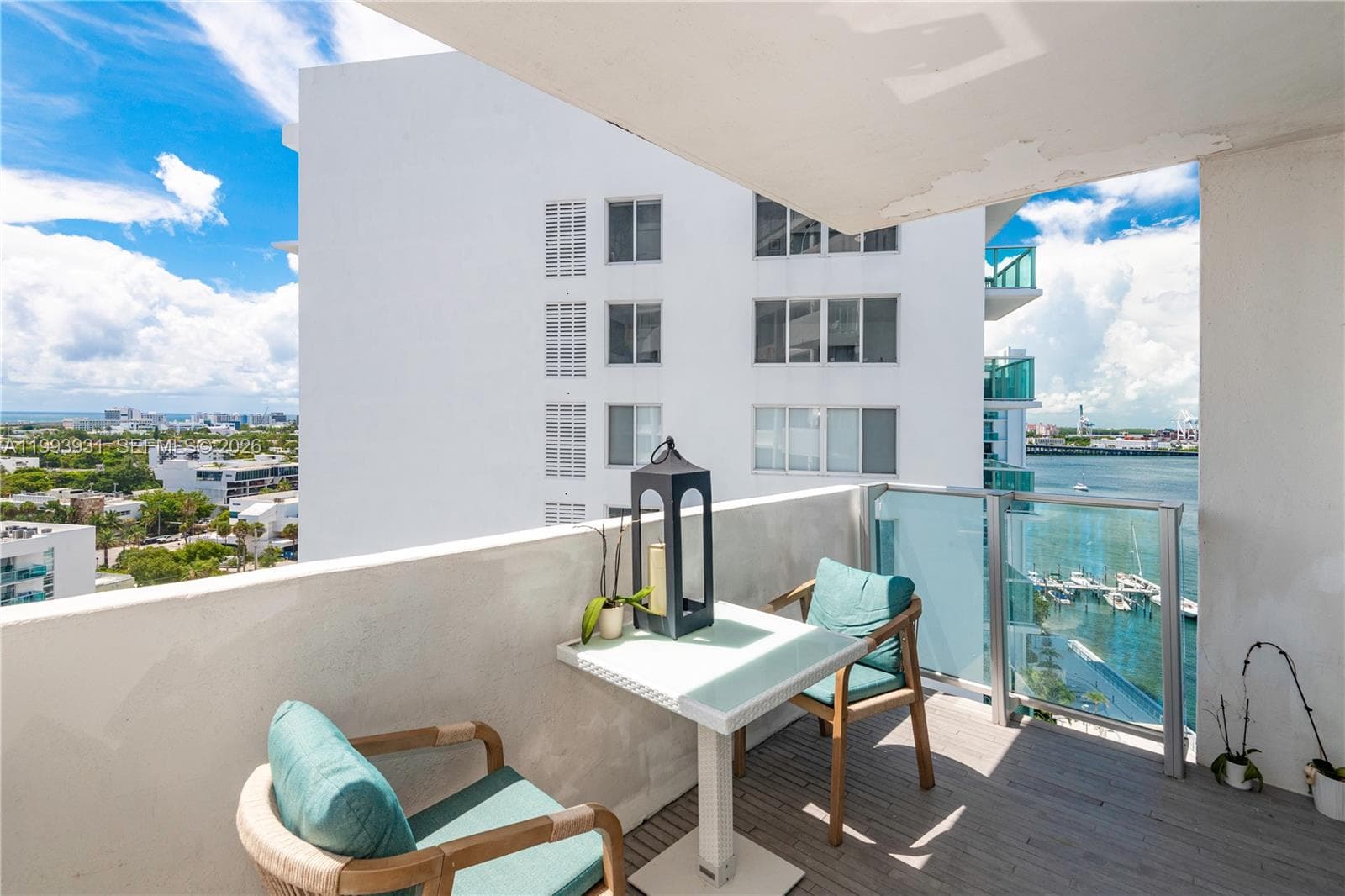 A11993931 — Miami Beach — 27