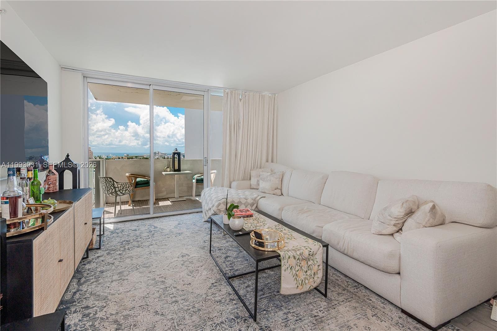 A11993931 — Miami Beach — 7