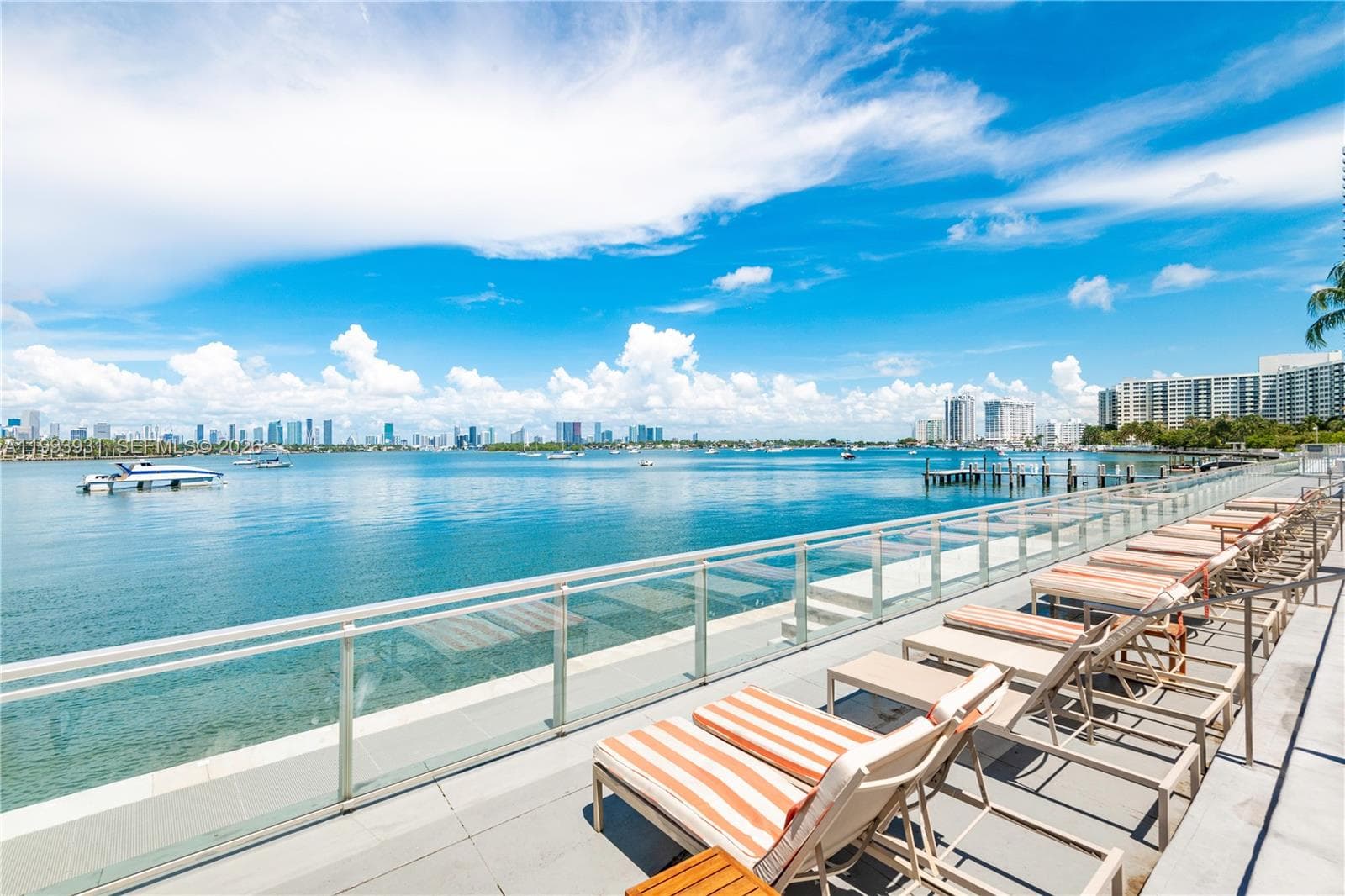 A11993931 — Miami Beach — 29