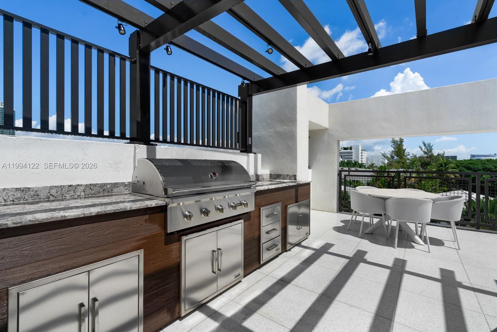 A11994122 — Miami Beach — 21