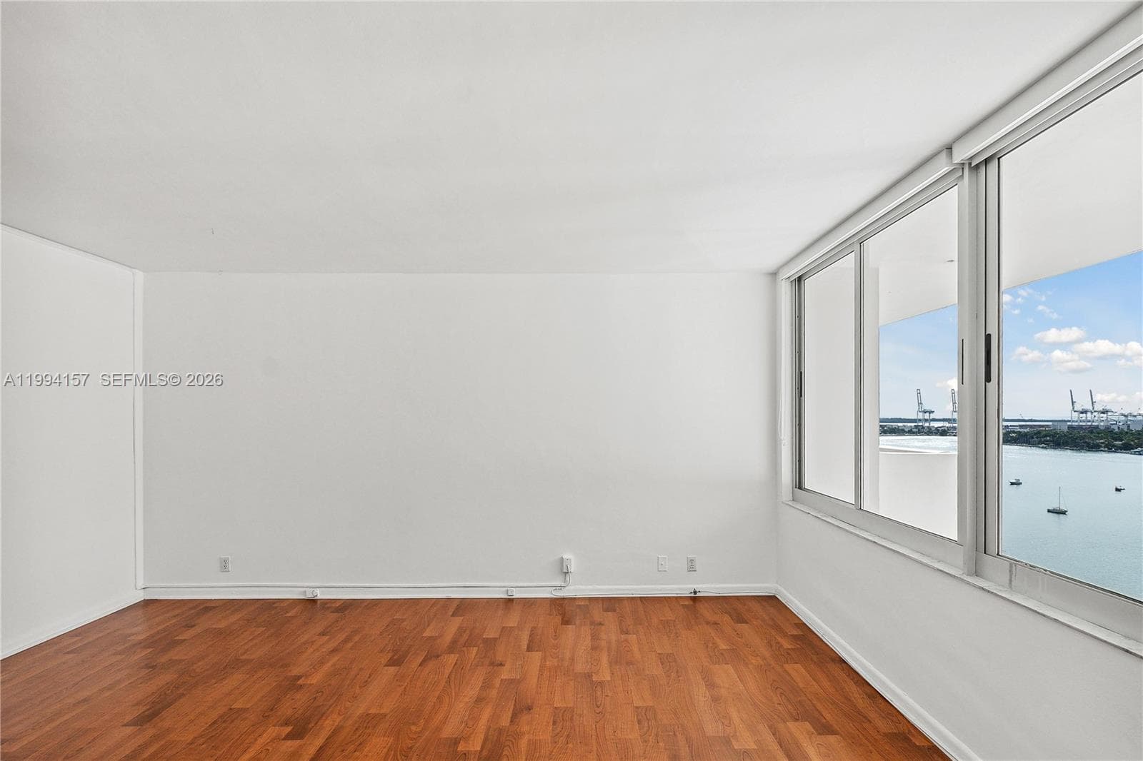 A11994157 — Miami Beach — 4
