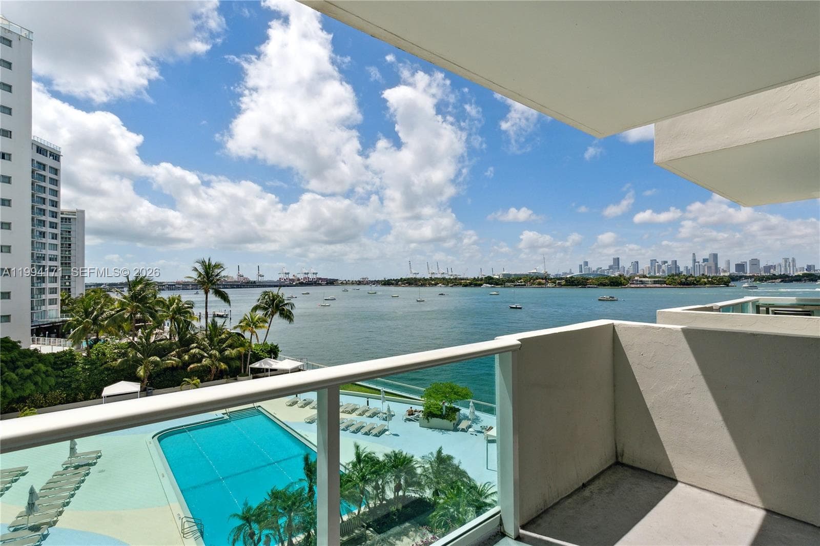 A11994171 — Miami Beach — 2