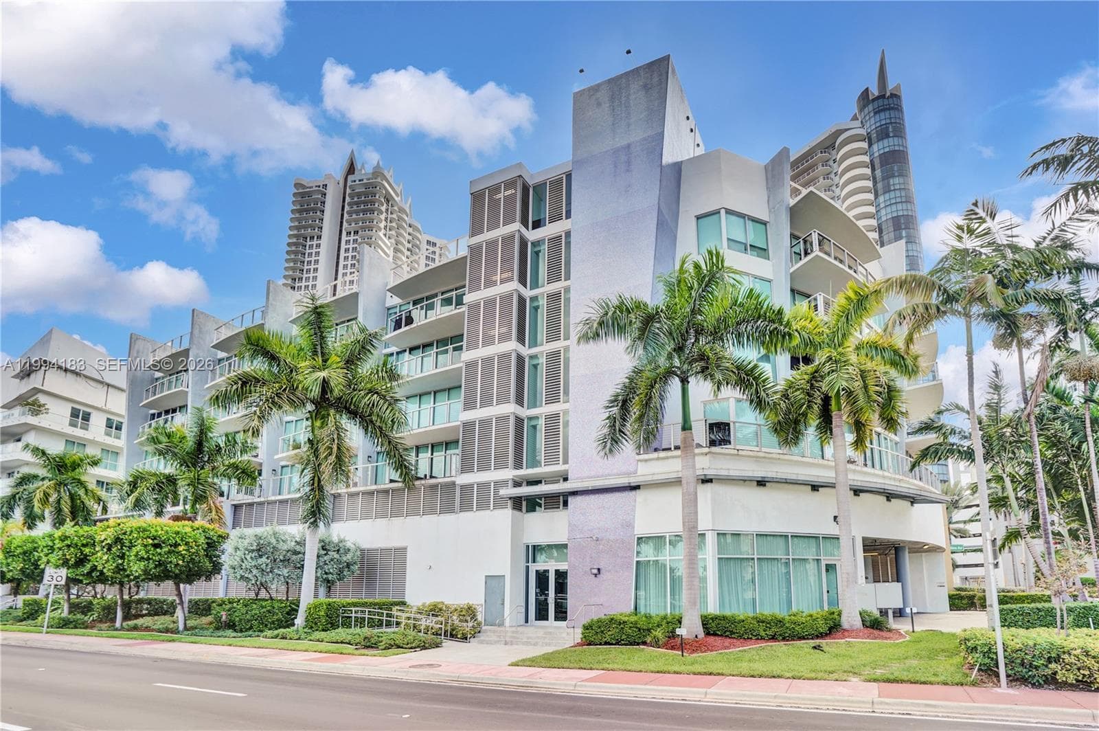 A11994183 — Miami Beach — 2