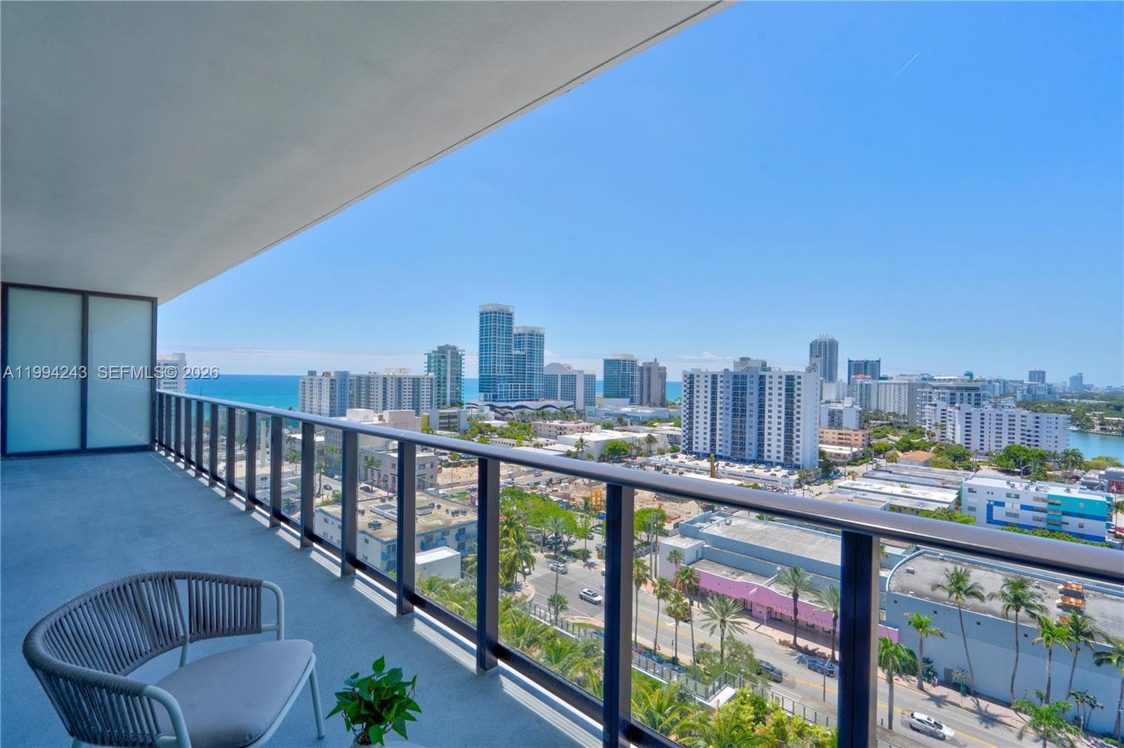 A11994243 — Miami Beach — 6
