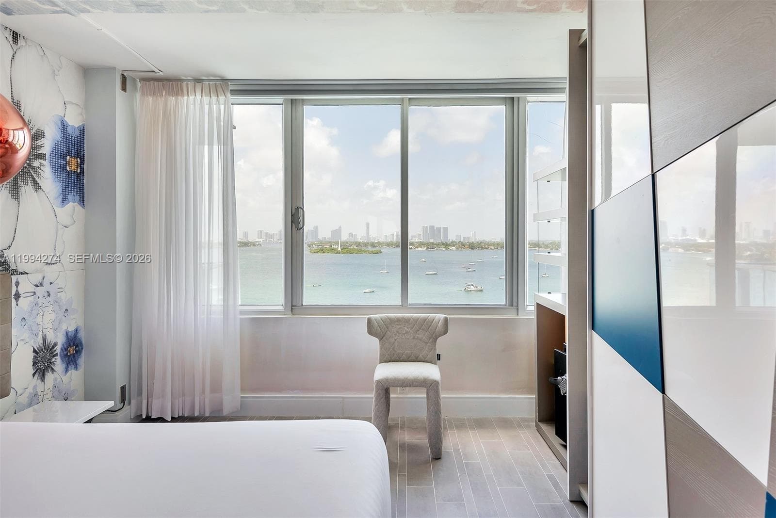 A11994274 — Miami Beach — 19