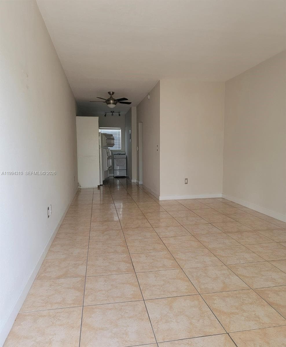 A11994310 — Miami Beach — 2
