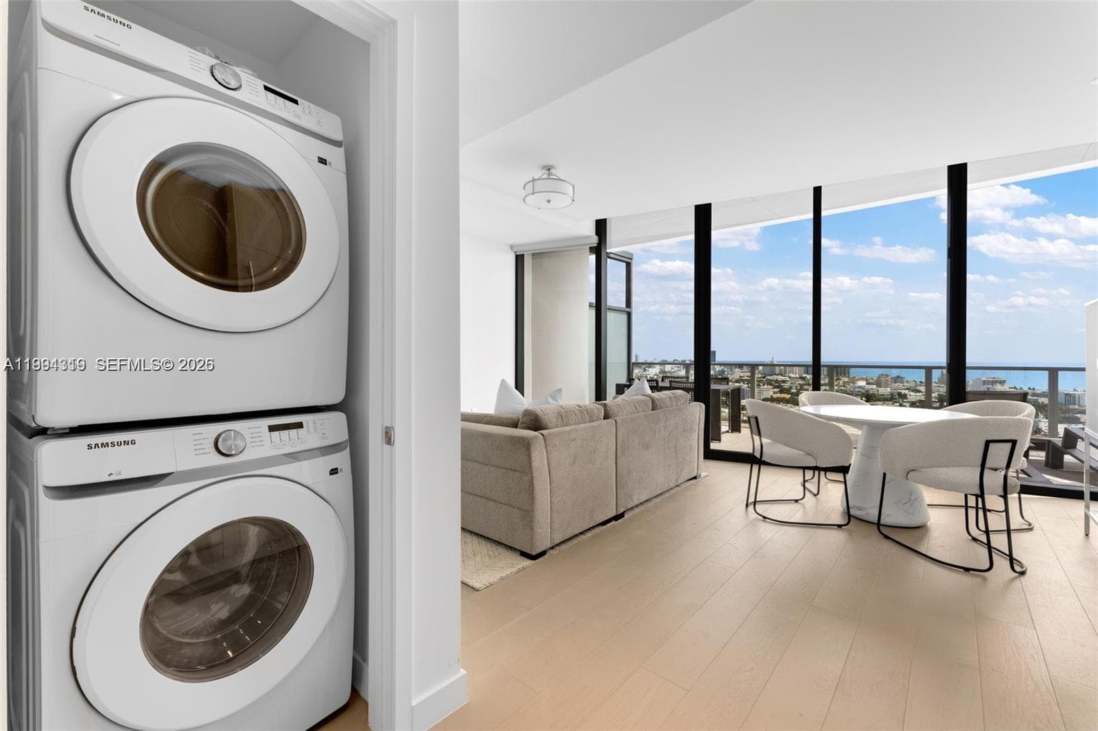 A11994319 — Miami Beach — 4