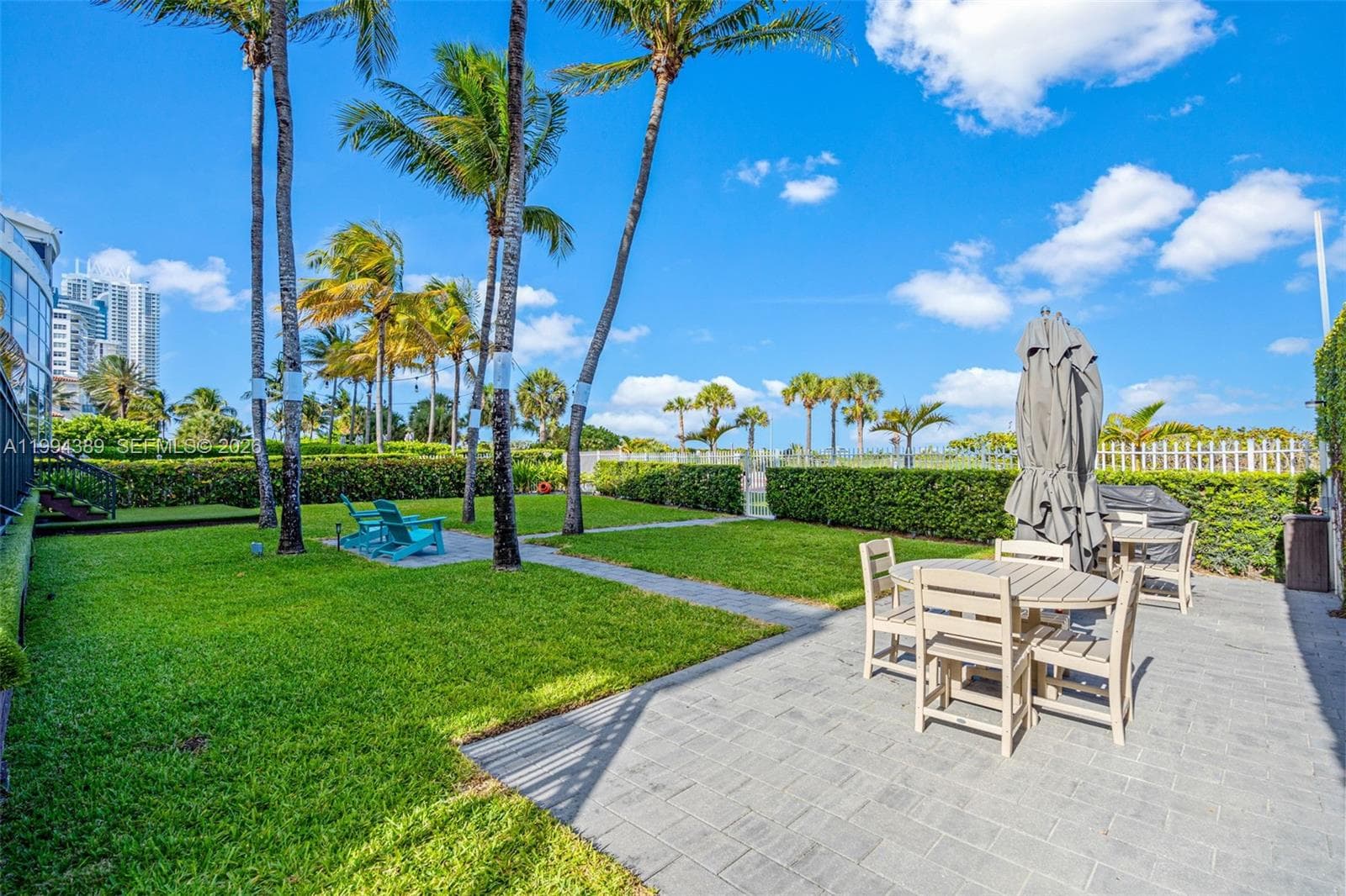 A11994389 — Miami Beach — 42