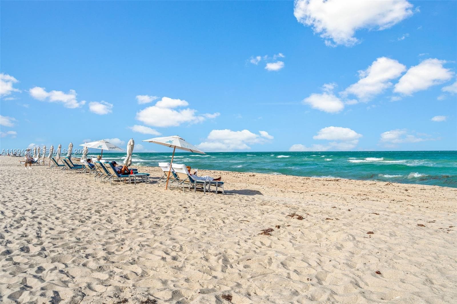 A11994389 — Miami Beach — 46