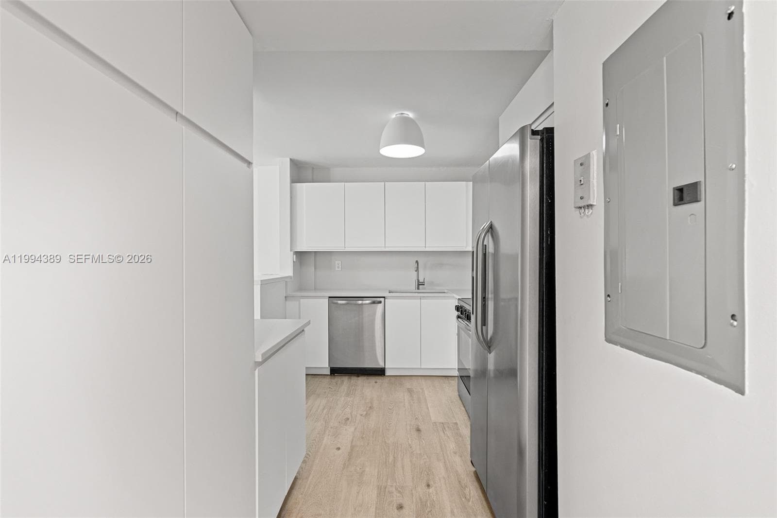 A11994389 — Miami Beach — 16
