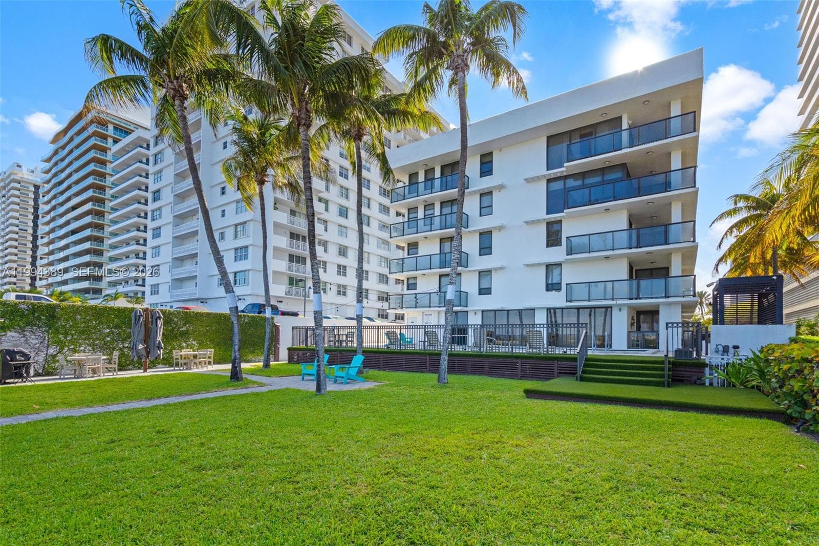 A11994389 — Miami Beach — 44