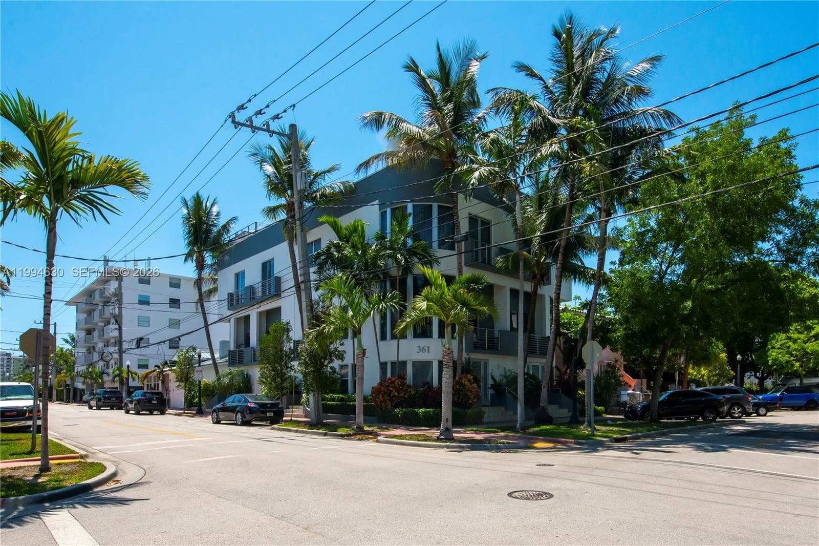 A11994630 — Miami Beach — 20