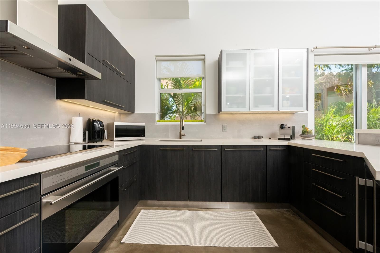 A11994630 — Miami Beach — 4