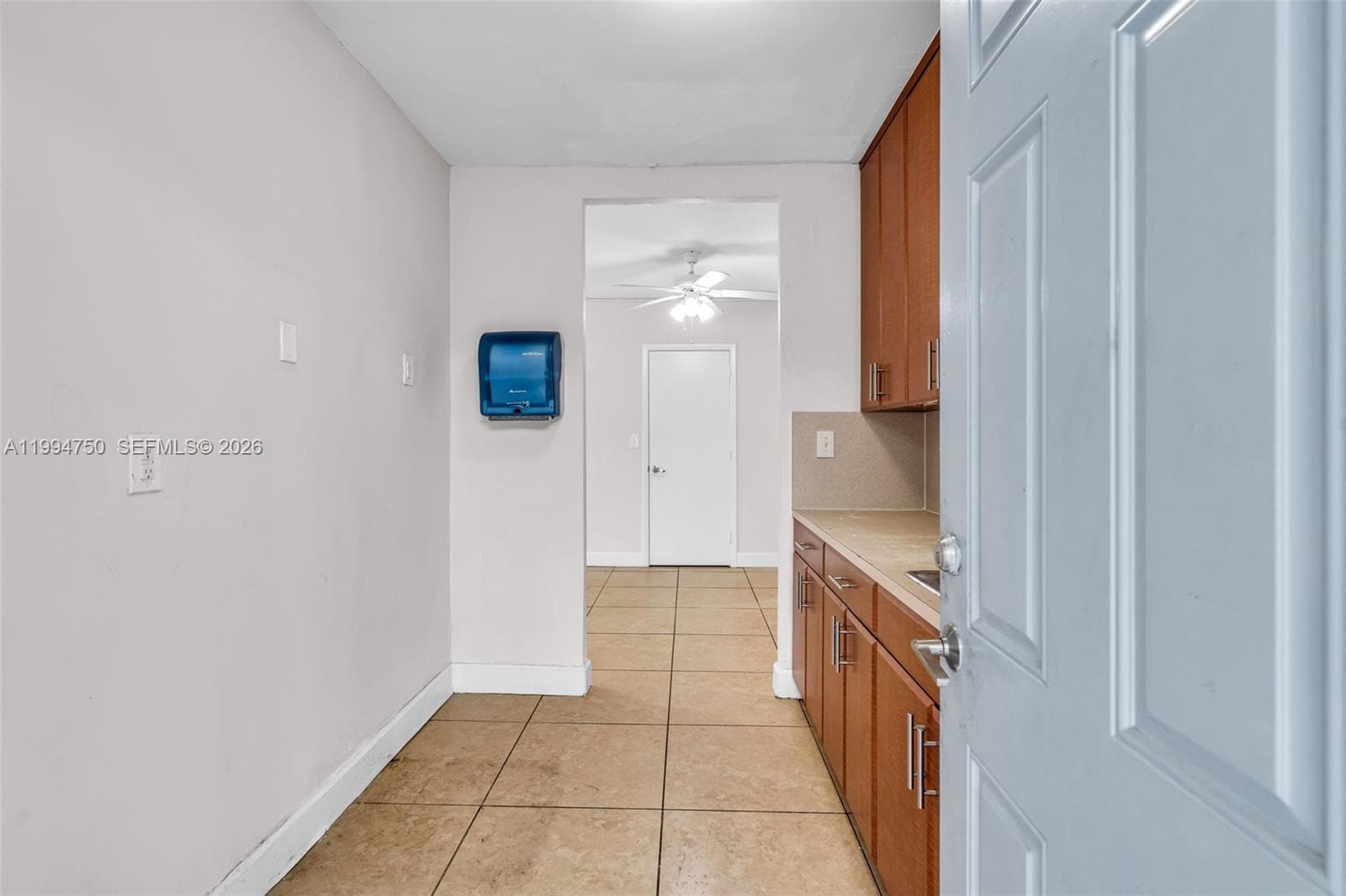 A11994750 — Miami Beach — 27