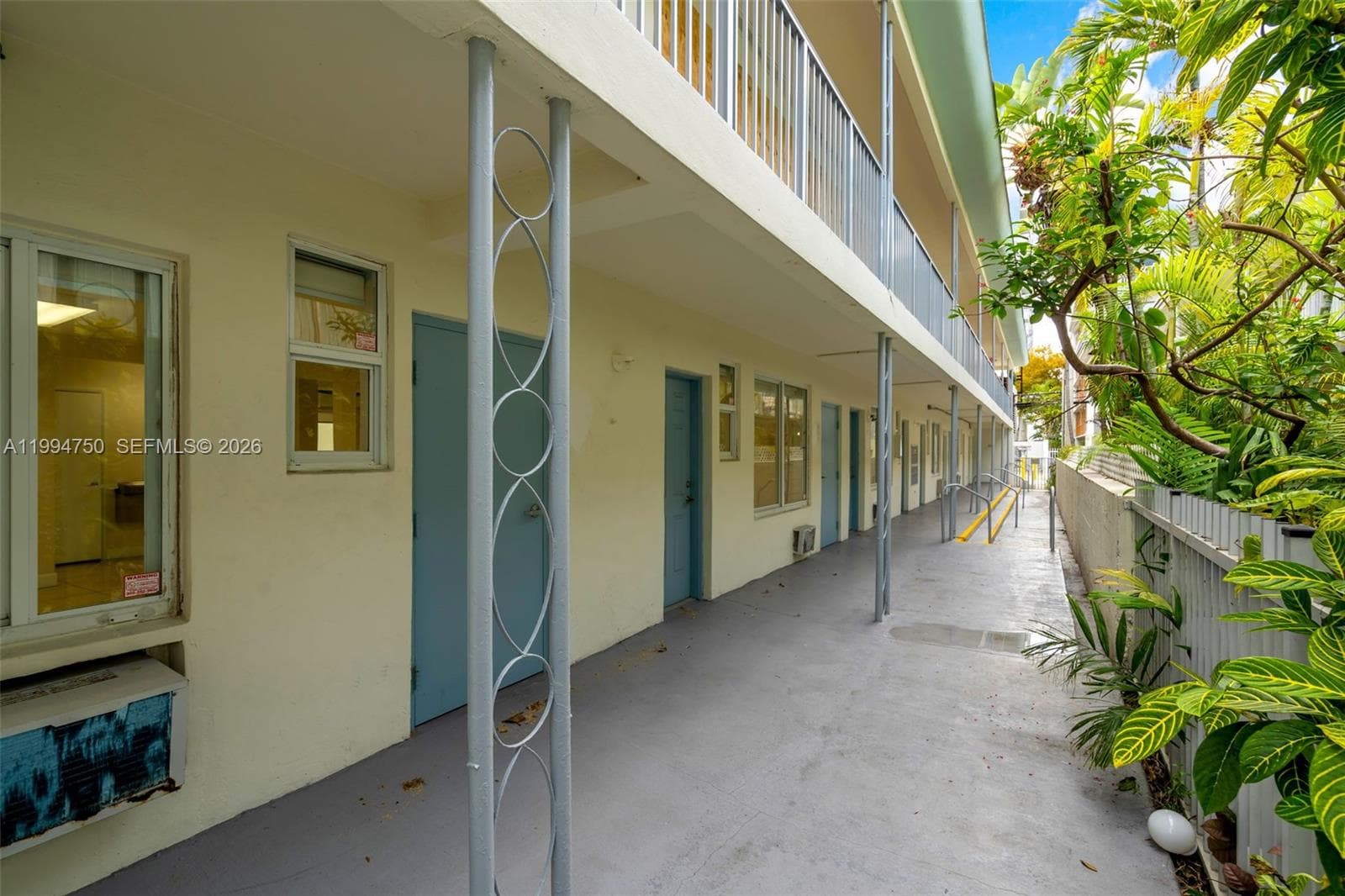 A11994750 — Miami Beach — 46