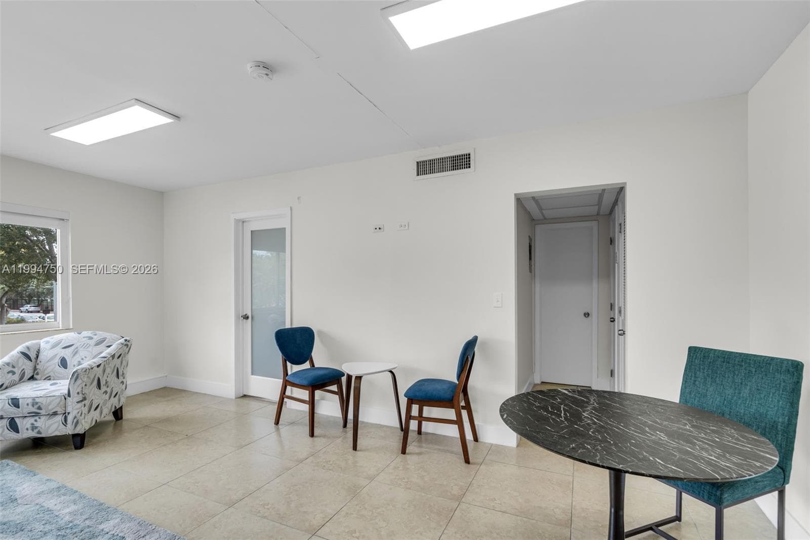 A11994750 — Miami Beach — 38