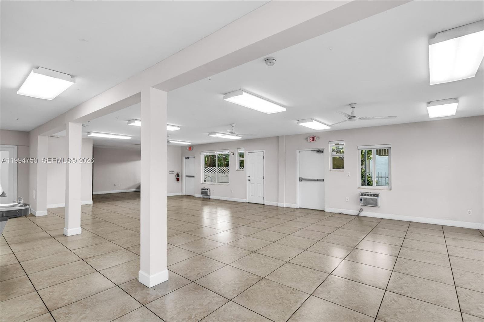 A11994750 — Miami Beach — 8