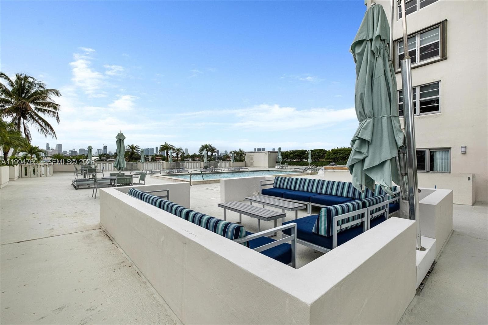 A11994765 — Miami Beach — 11