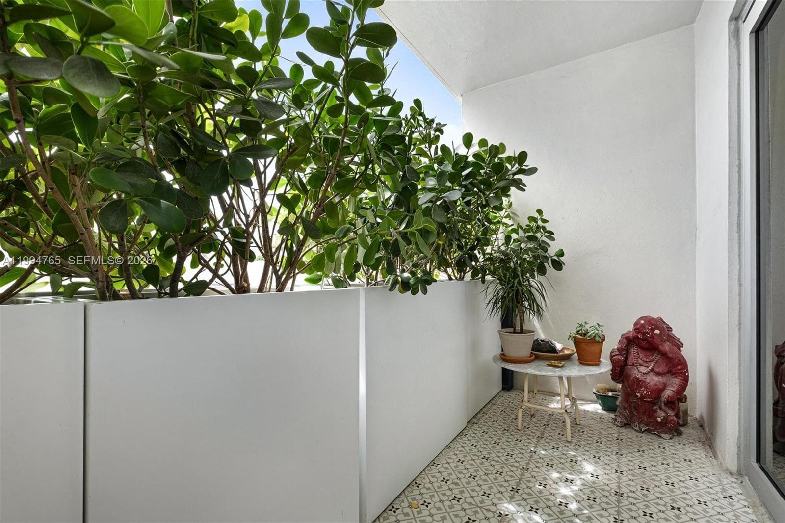 A11994765 — Miami Beach — 21