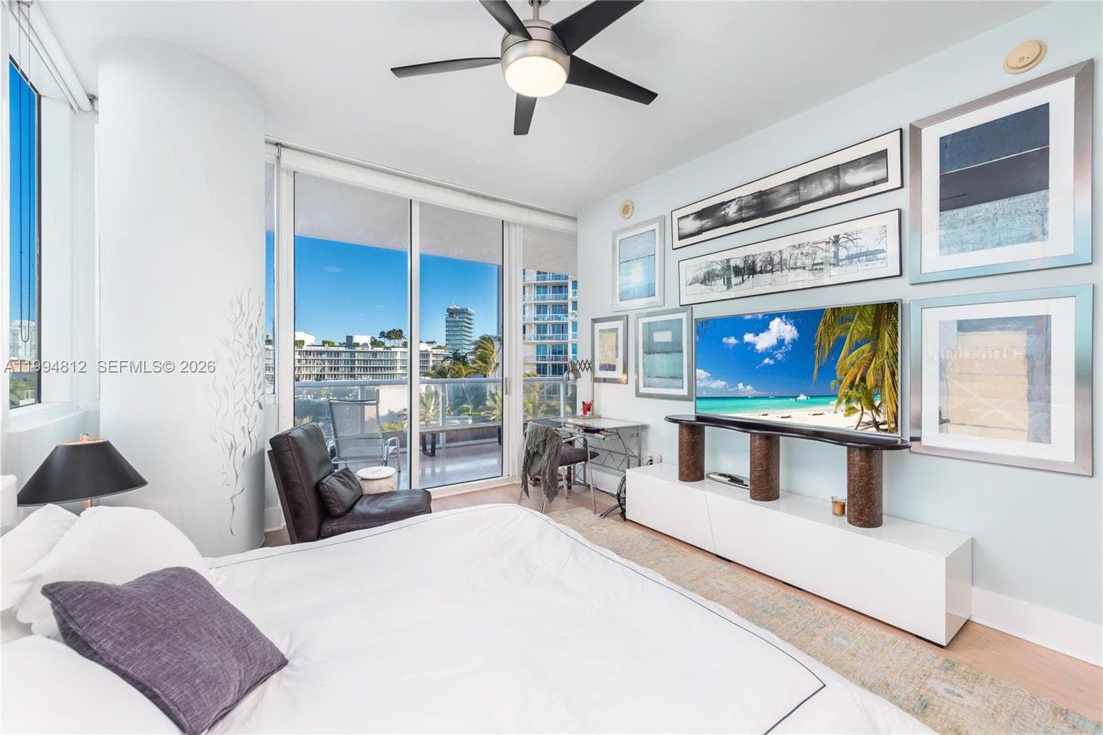 A11994812 — Miami Beach — 20