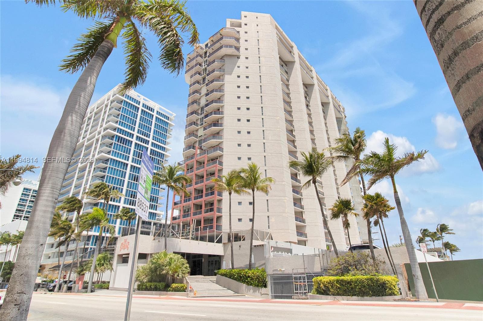 A11994814 — Miami Beach — 2
