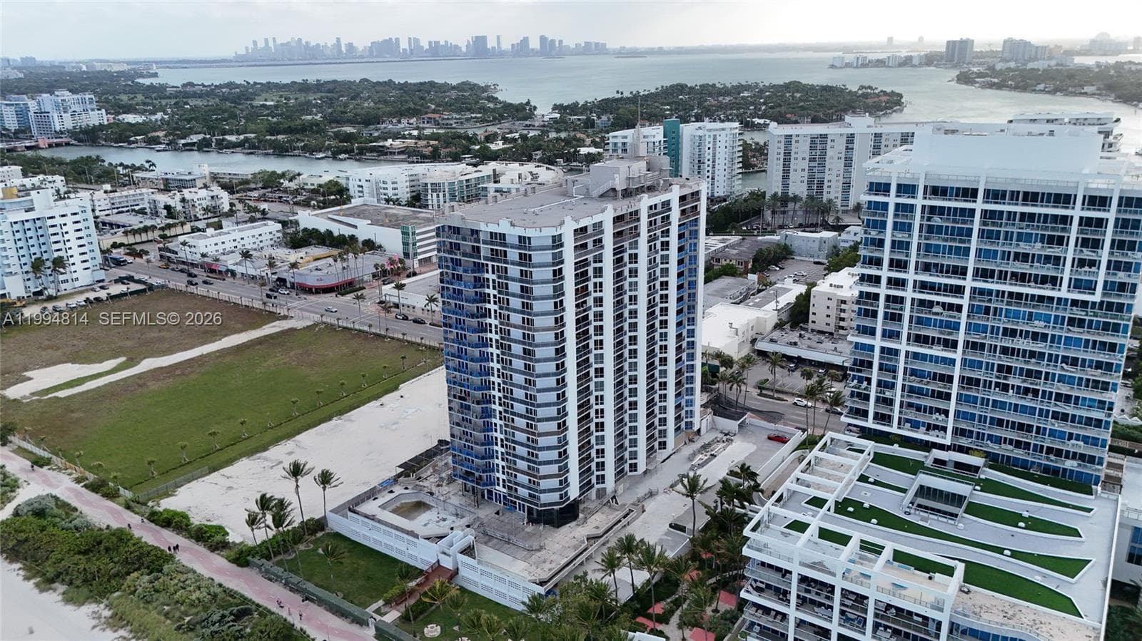 A11994814 — Miami Beach — 17