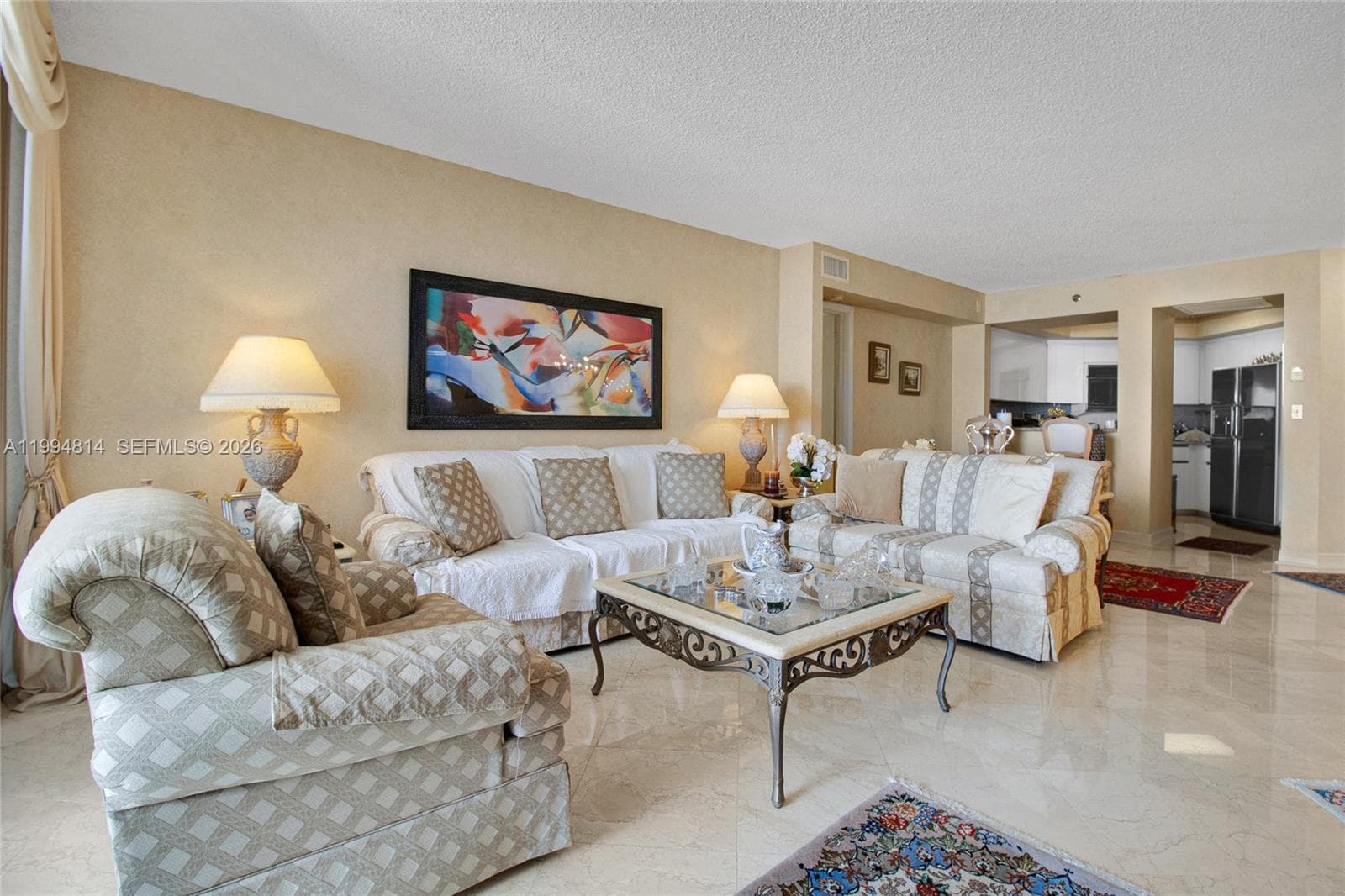 A11994814 — Miami Beach — 10