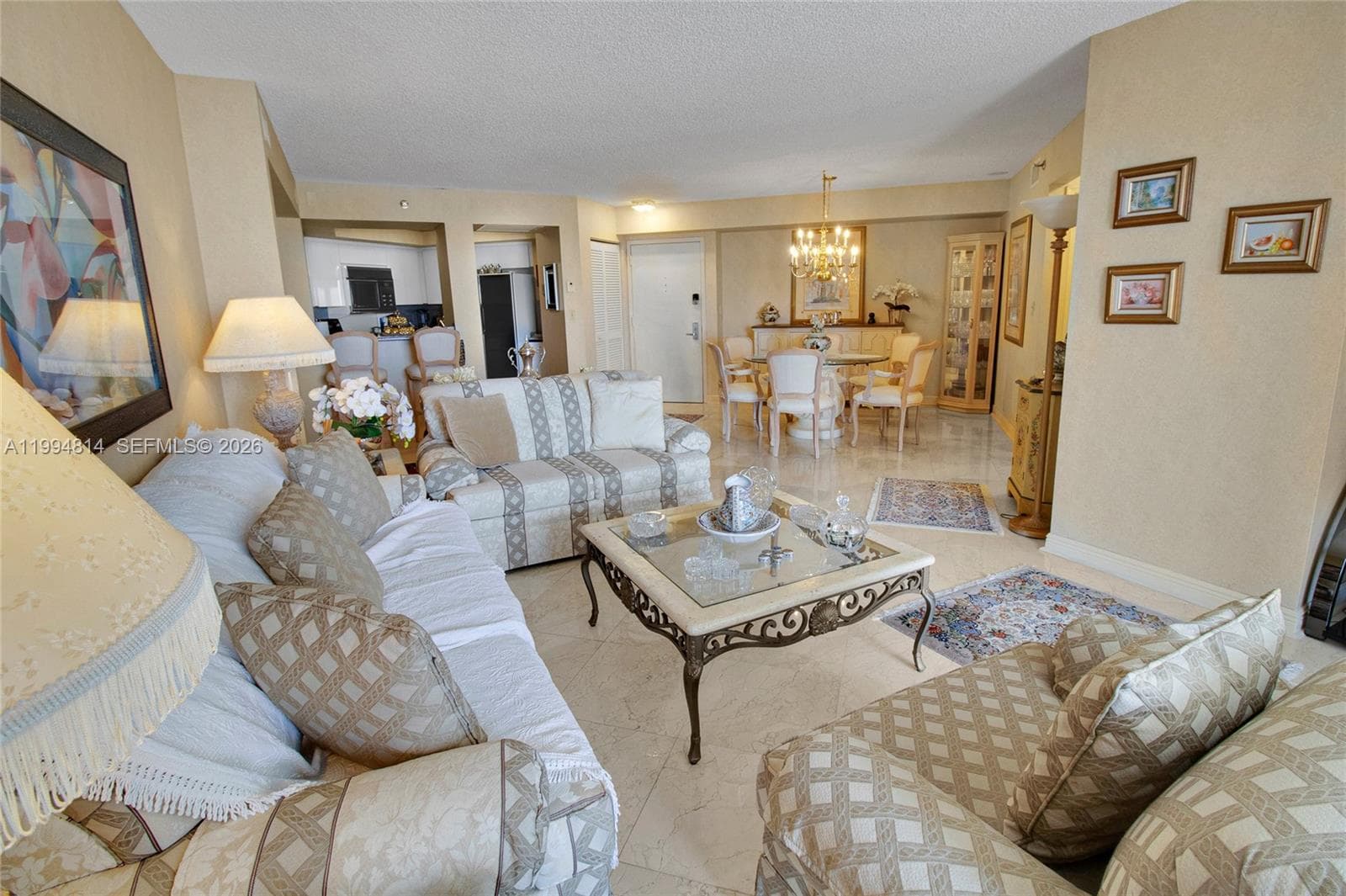 A11994814 — Miami Beach — 11