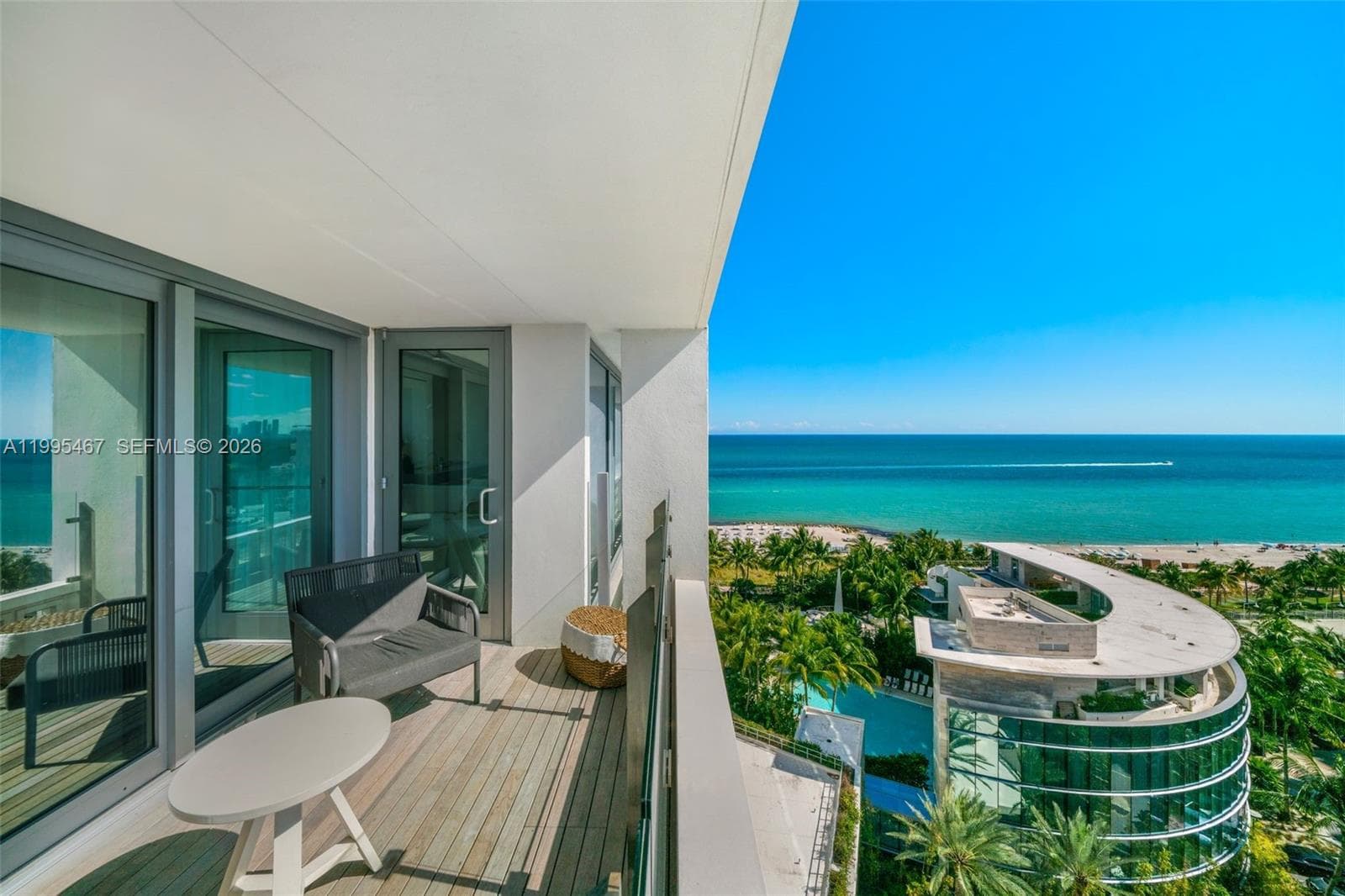 A11995467 — Miami Beach — 22