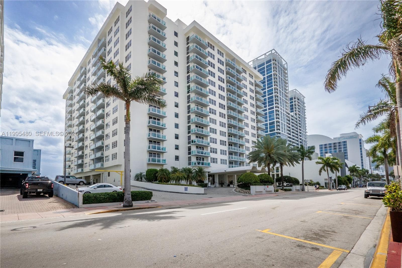 A11995480 — Miami Beach — 43