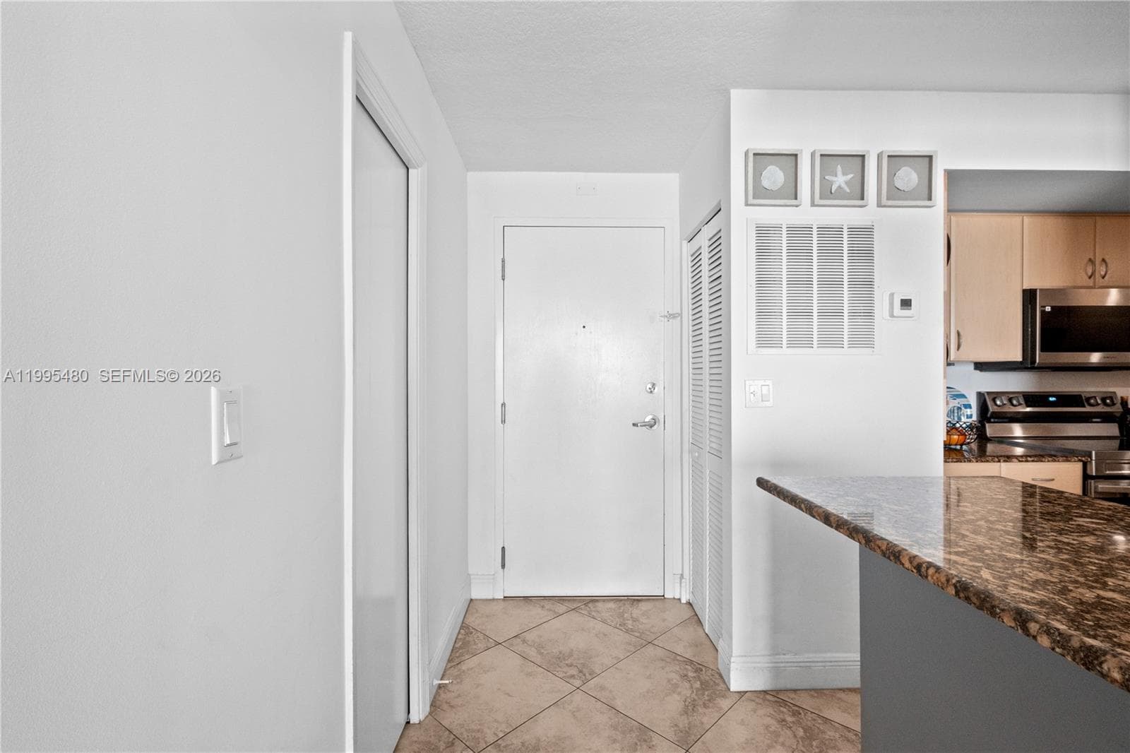 A11995480 — Miami Beach — 45