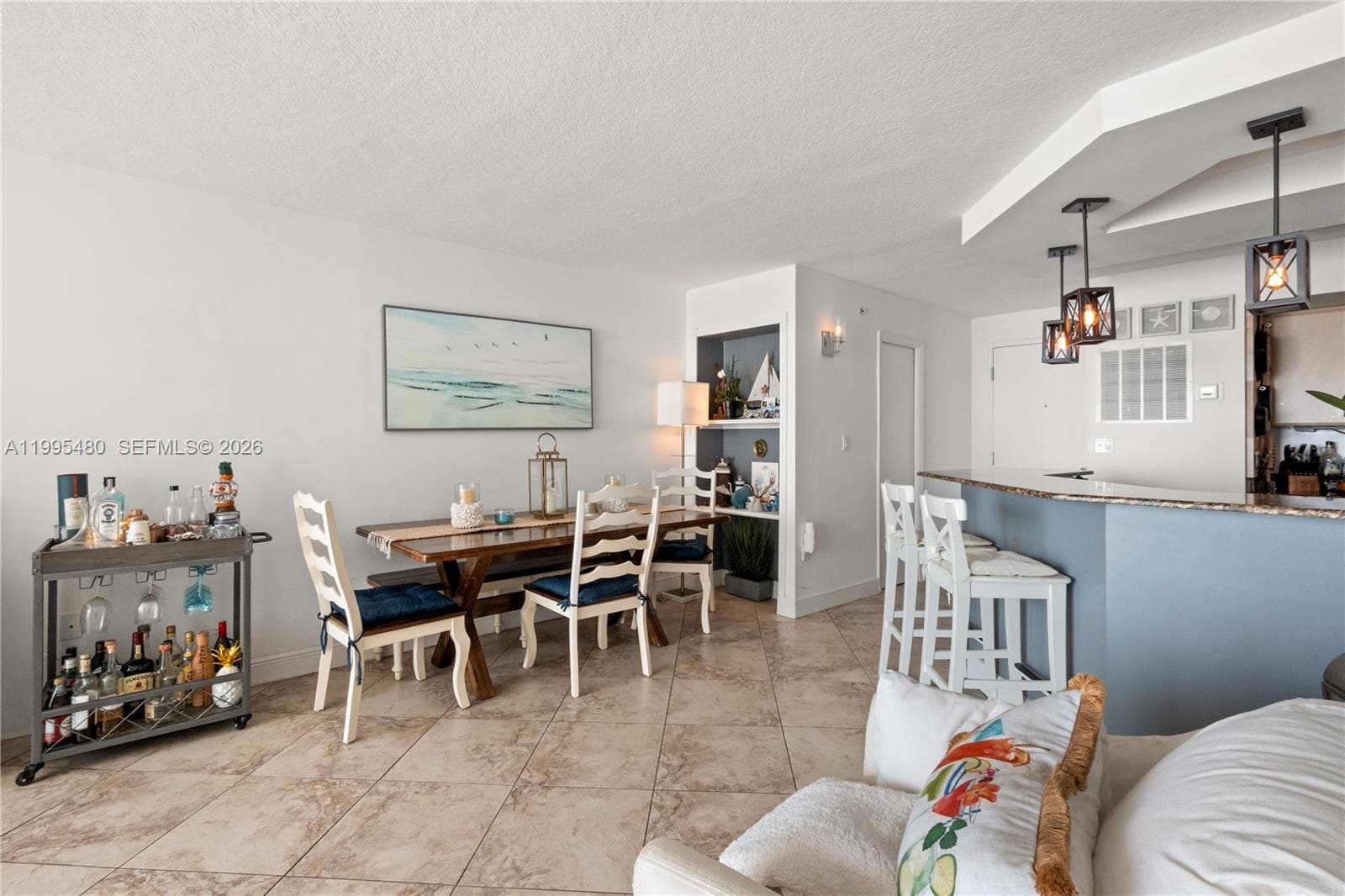 A11995480 — Miami Beach — 15