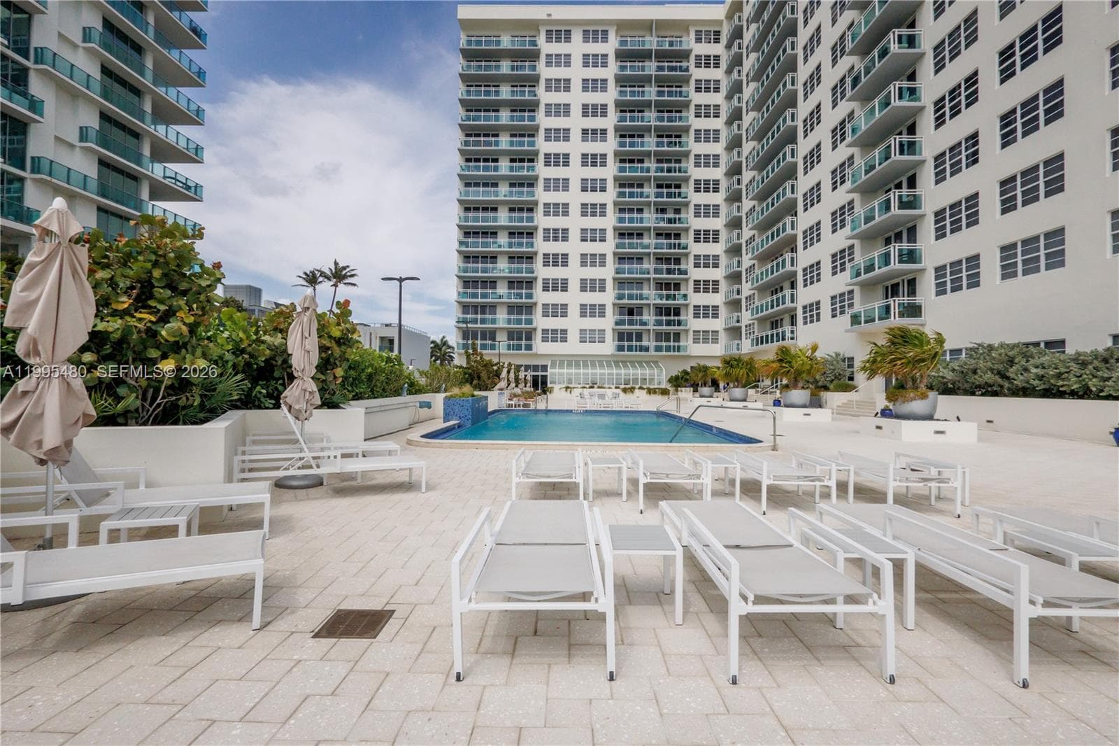 A11995480 — Miami Beach — 39